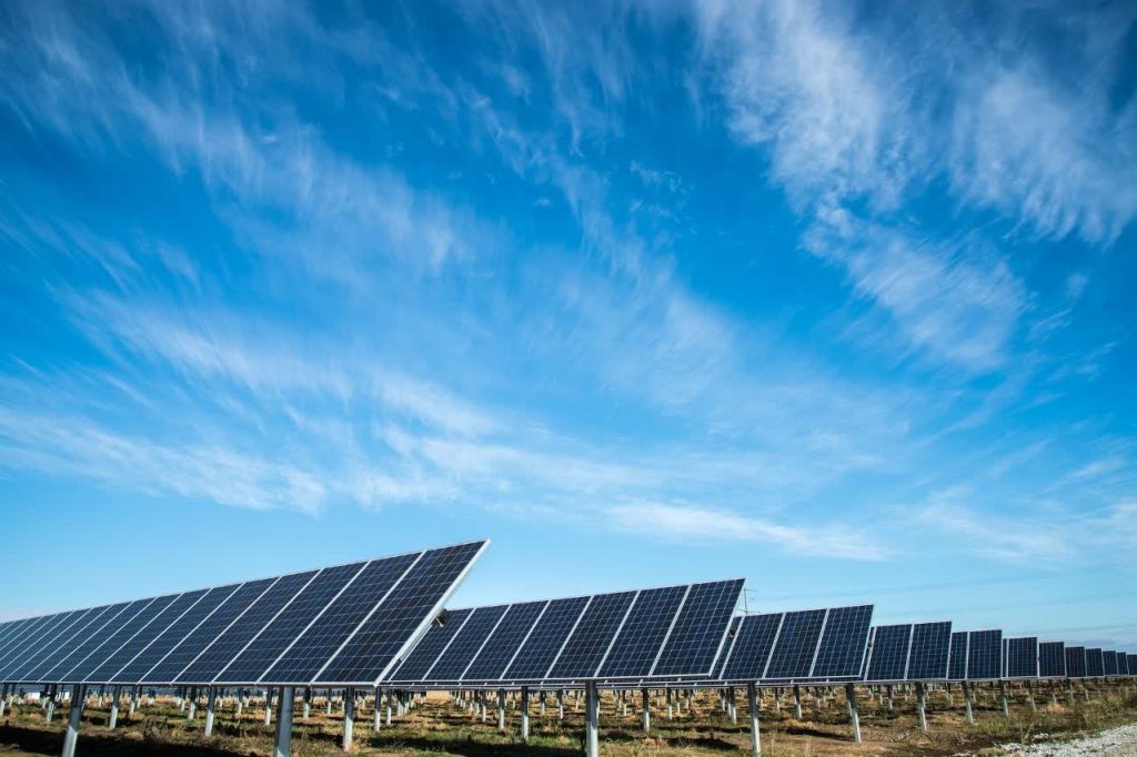 انرژی خورشیدی، نیروگاه خورشیدی، سولار، پنل خورشیدی،محصولات حورشیدی، آبگرمکن خورشیدی، solar energy, on-grid,off-grid